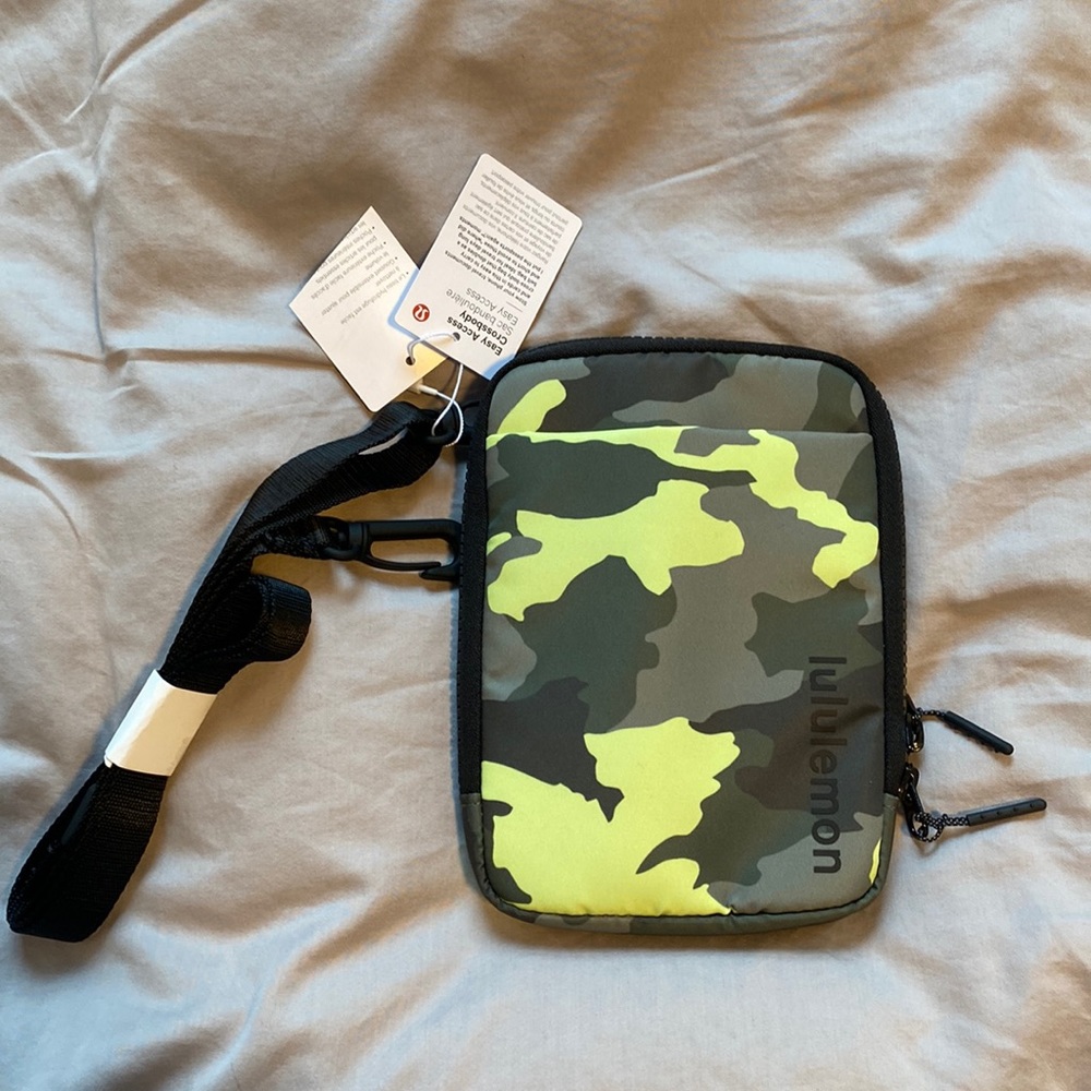 Lululemon bag